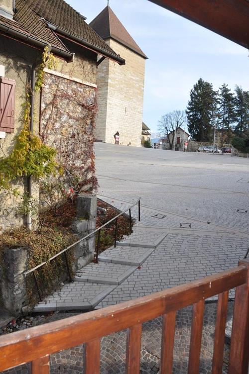 Appartement Dans La Vieille Ville, En Face Du Chateau Annecy Dış mekan fotoğraf
